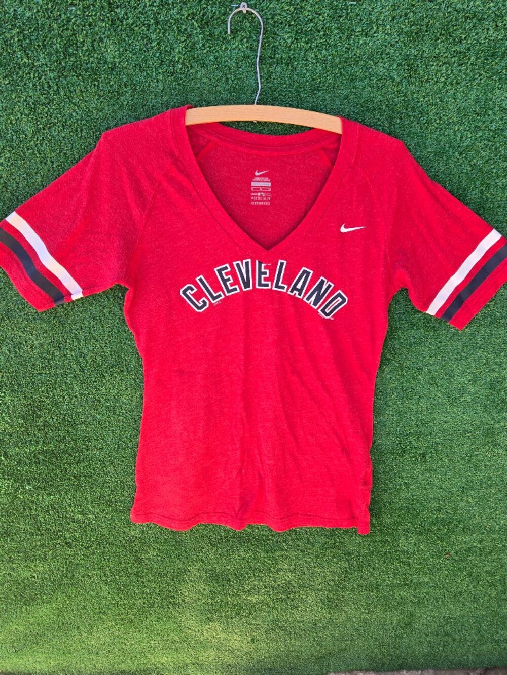 MLB Cleveland Indians baseball v-neck striped sleeve t-shirt